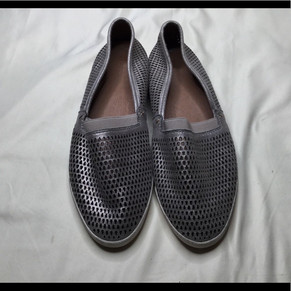 Frye Melanie Laser Cut Leather Slip On Shoes 9.5